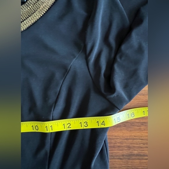 River Island Stunning Evening black gown with gold accents size 6 - Picture 13 of 16